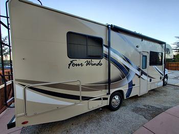 Thumbnail of RV