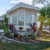 Mobile Home for Sale: 2 Bed 1.5 Bath 1993 Char