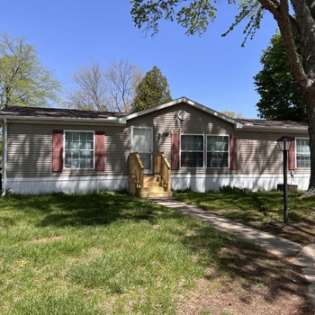 Thumbnail of mobile home