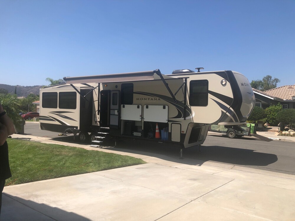 Photo of Rv