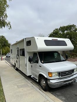 Thumbnail of RV
