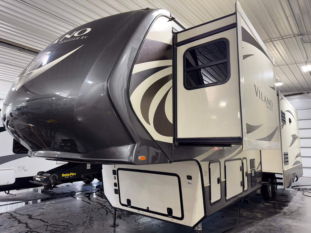 Photo of Rv