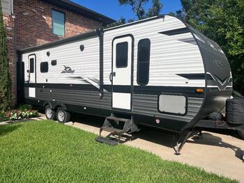 Thumbnail of RV