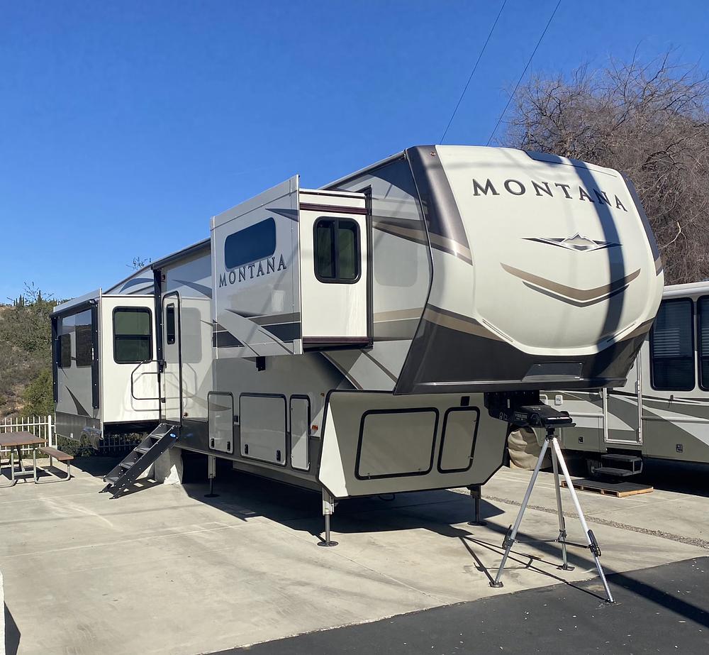 Photo of Rv