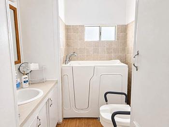 Thumbnail of mobile home