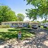 Mobile Home for Sale: 3 Bed 2 Bath 1980 Mobile Home