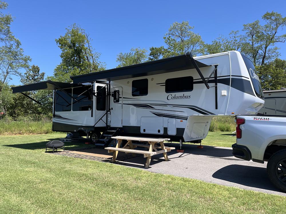 Photo of Rv