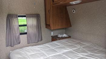 Thumbnail of RV