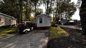 Thumbnail of mobile home