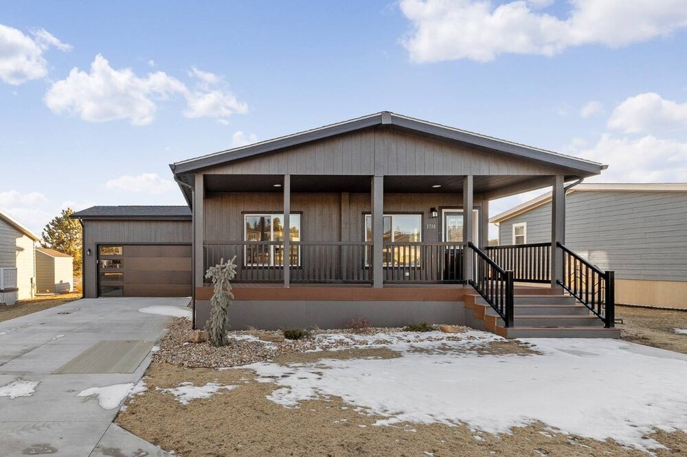 Photo of Mobile Home