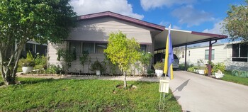 Thumbnail of mobile home