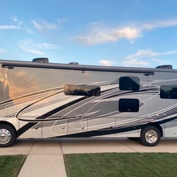 Thumbnail of RV