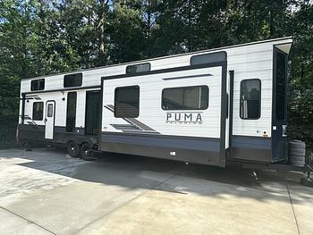 Thumbnail of RV
