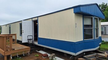 Thumbnail of mobile home