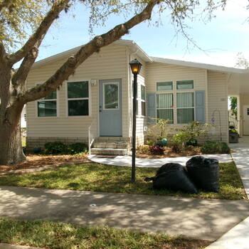 Thumbnail of mobile home