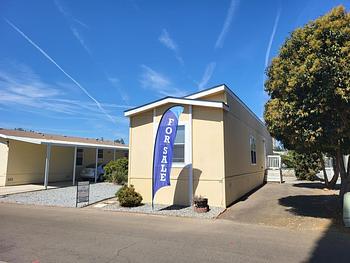 Thumbnail of mobile home