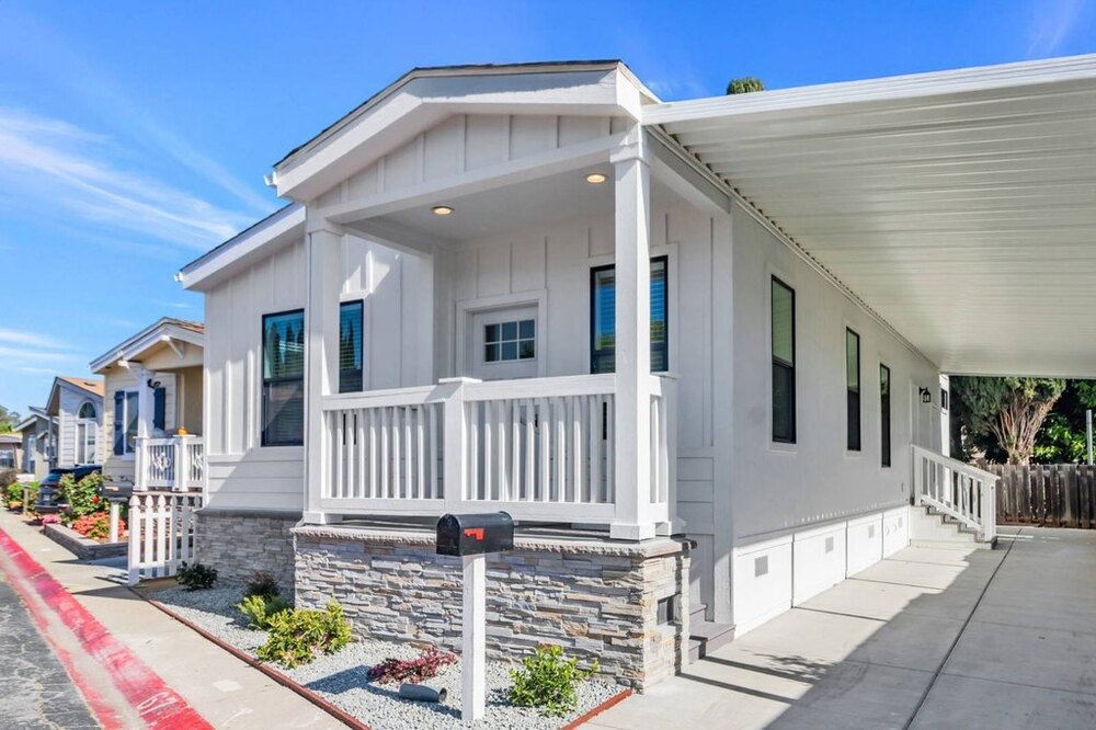 Photo of Mobile Home