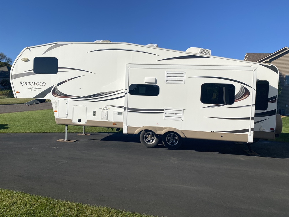Photo of Rv