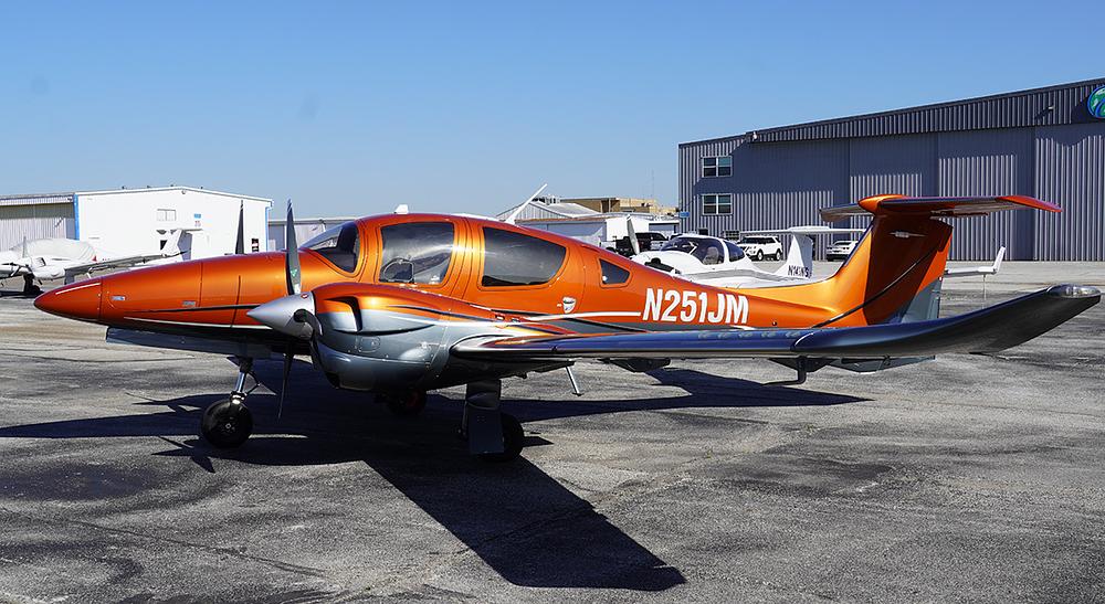 N251JM_2.jpg