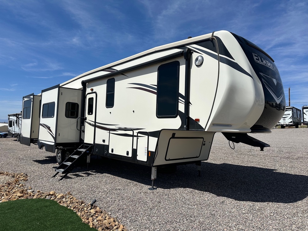 Photo of Rv