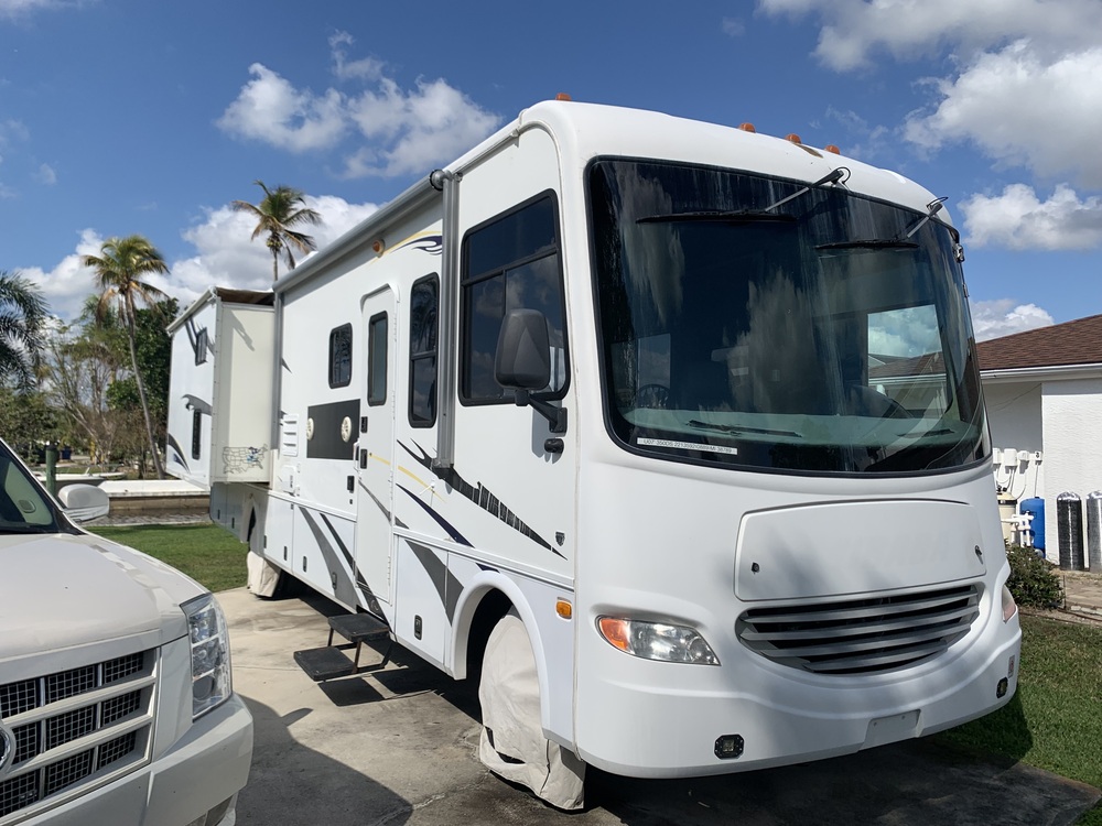 Photo of Rv