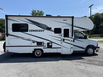 Thumbnail of RV
