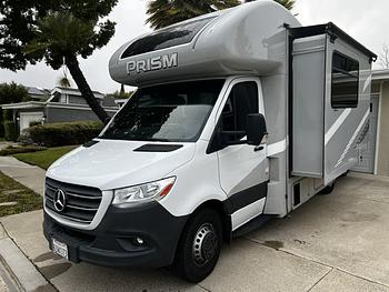 Thumbnail of RV