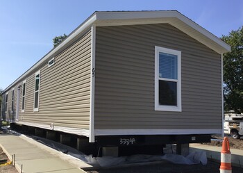 Thumbnail of mobile home