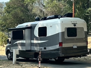 Thumbnail of RV