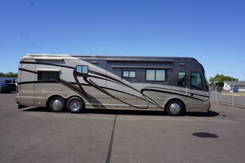 Thumbnail of RV