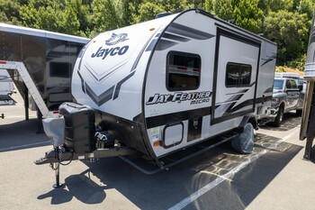 Thumbnail of RV