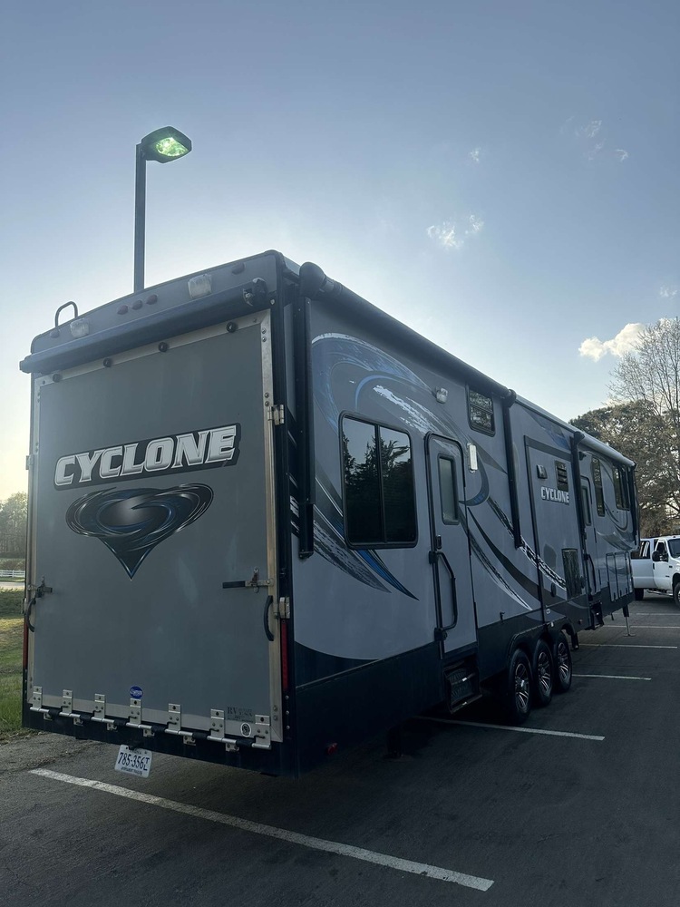 Photo of Rv