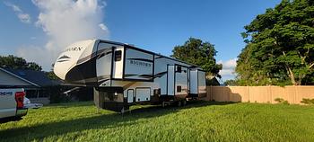 Thumbnail of RV