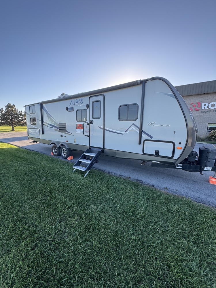 Photo of Rv