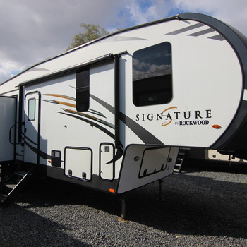 Thumbnail of RV