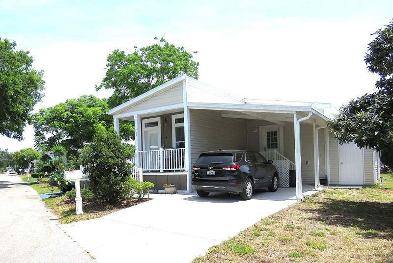 Photo of Mobile Home