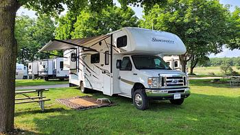 Thumbnail of RV