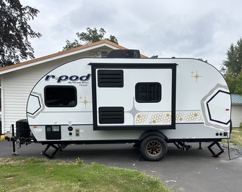 Thumbnail of RV