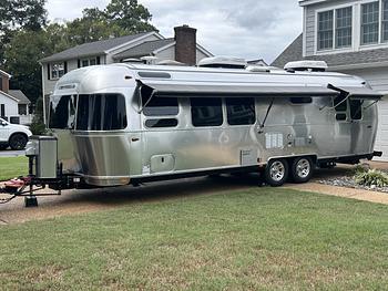 Thumbnail of RV