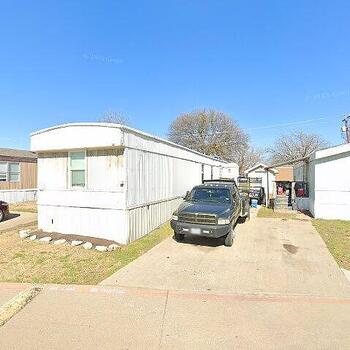 Thumbnail of mobile home