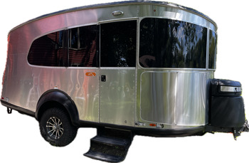 Thumbnail of RV