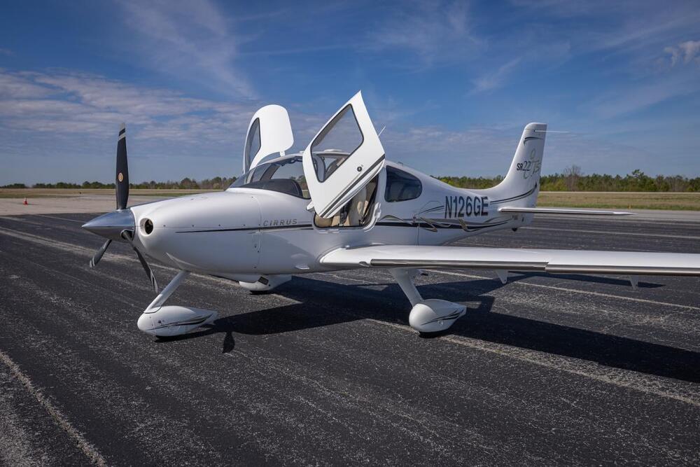 N126GE-1.jpg