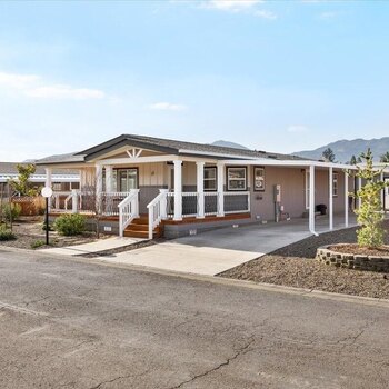 Thumbnail of mobile home