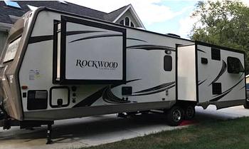 Thumbnail of RV