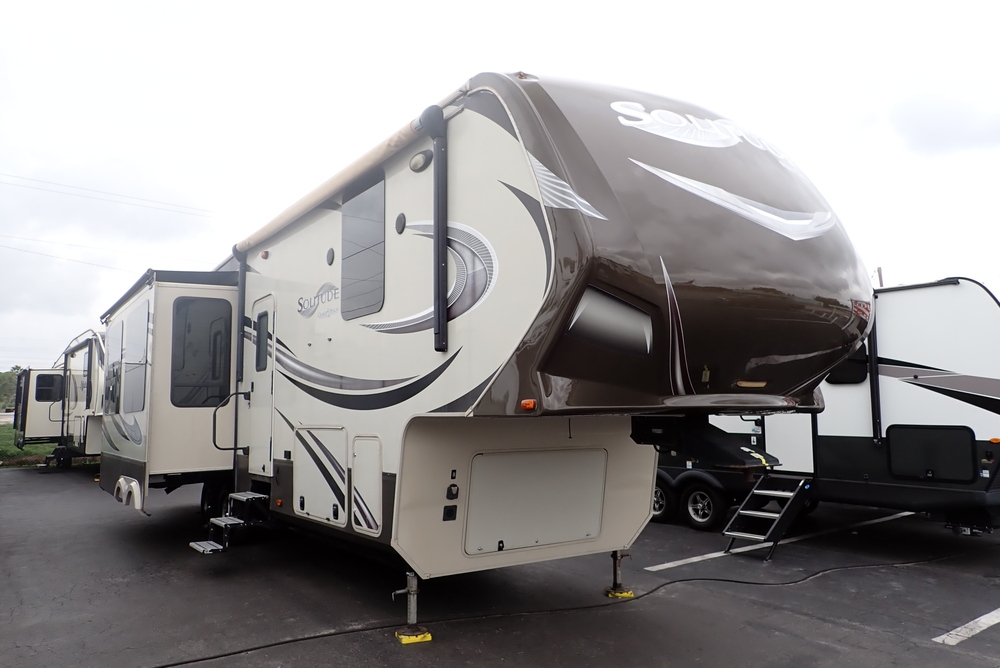 Photo of Rv