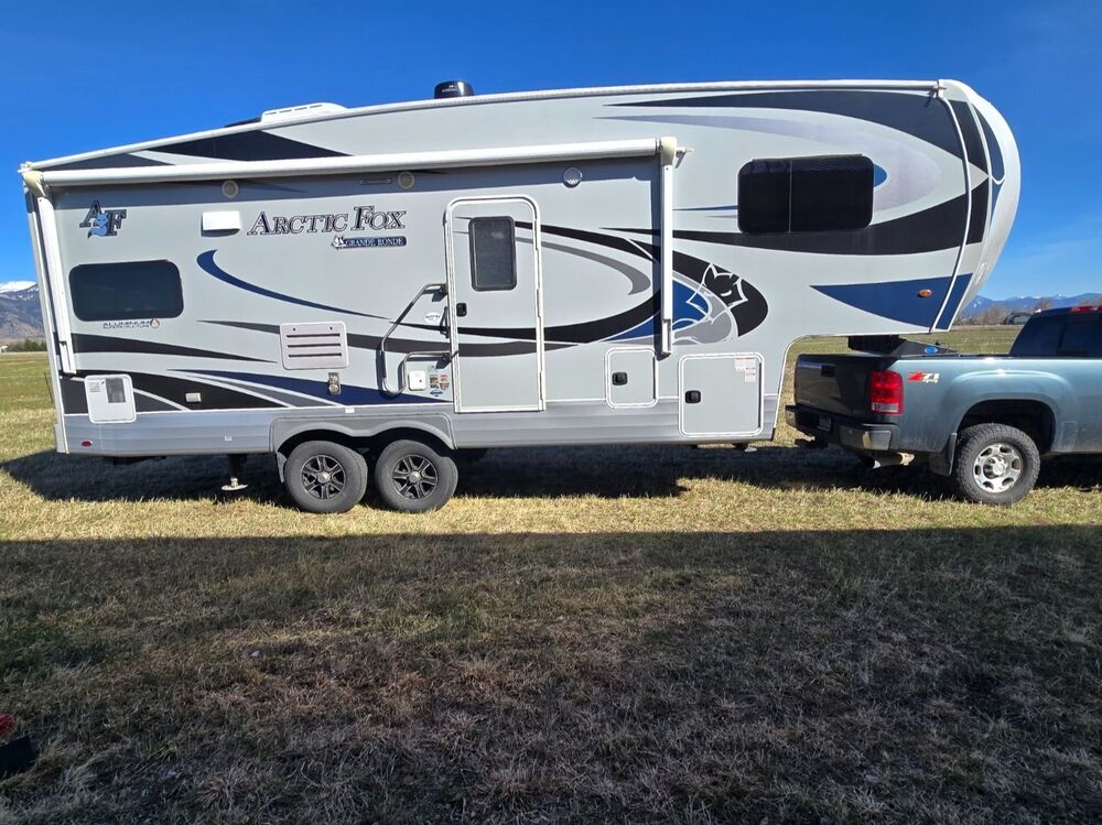 Photo of Rv