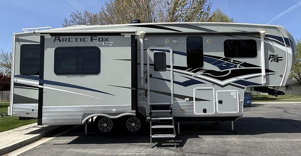 Photo of Rv
