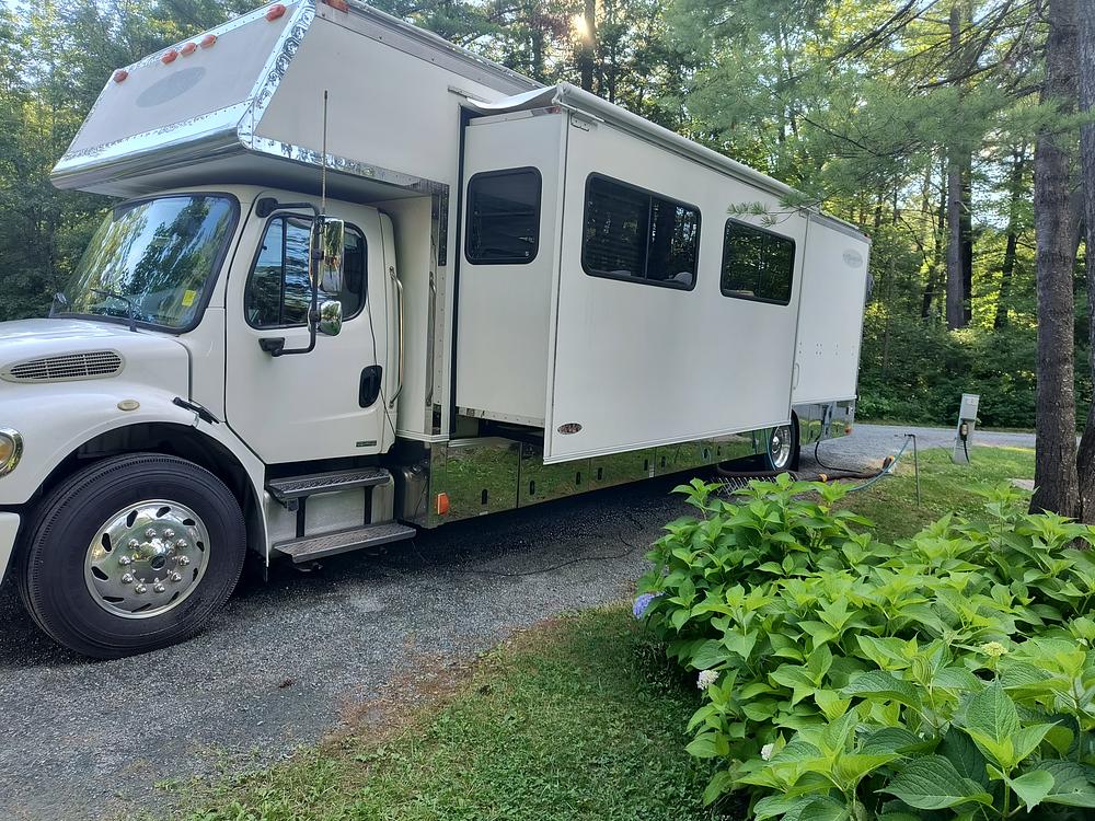 Photo of Rv