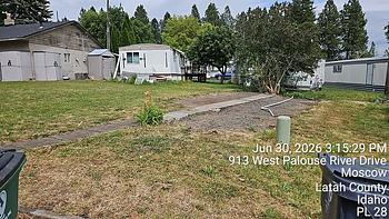Thumbnail of mobile home lot