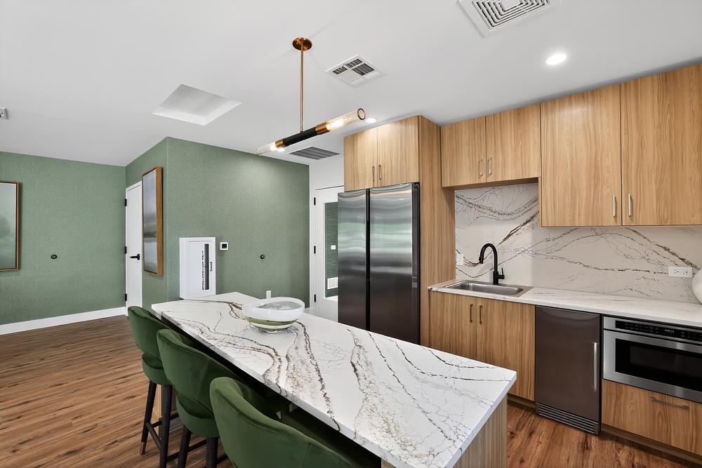 42 10601 N Horseshoe Bend Rd Kitchen 7614 (1)